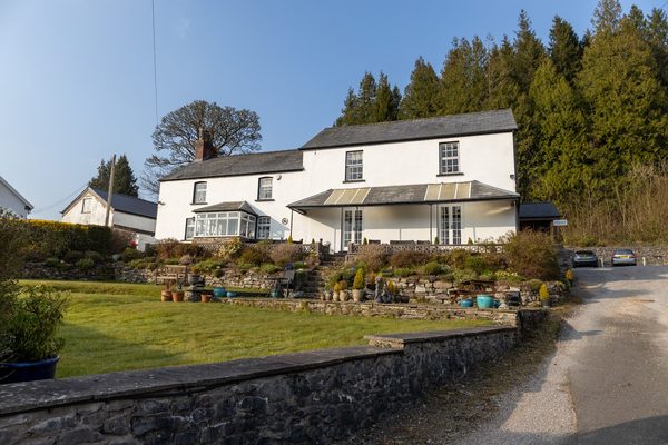Llwyn Onn Guest House