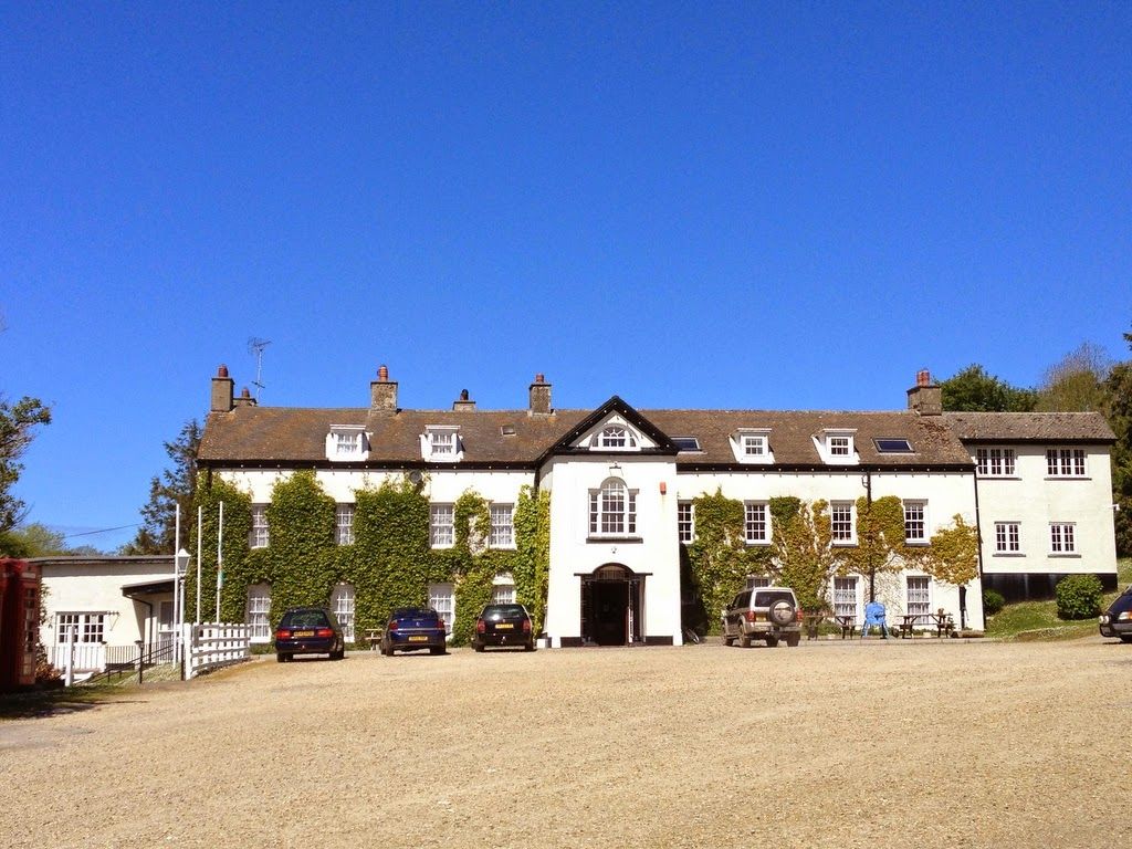 Llwyngwair Manor