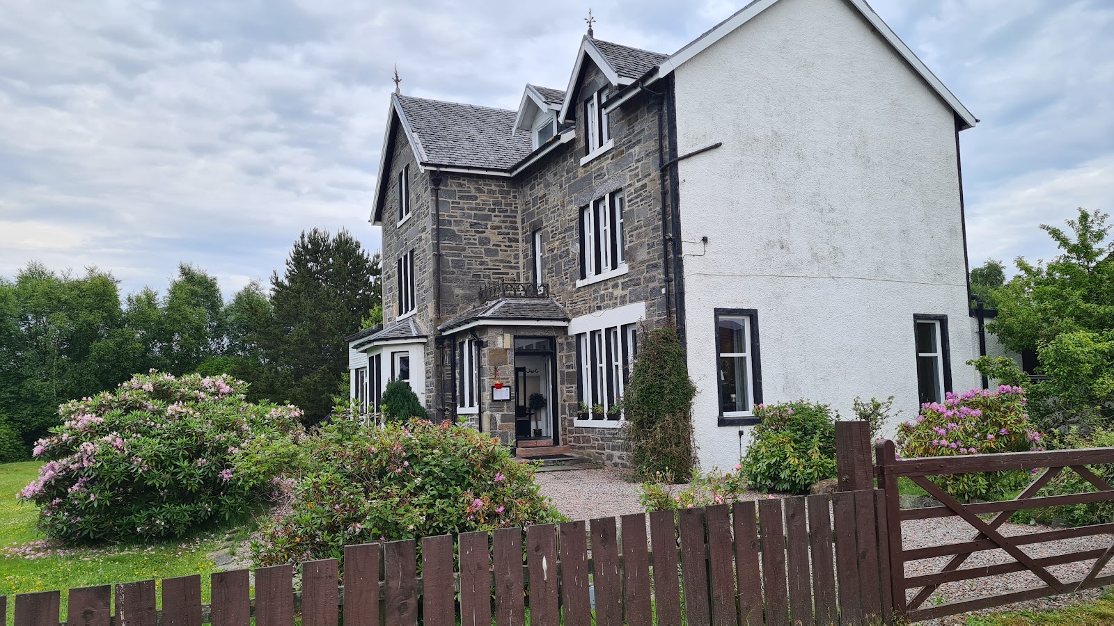 Loch Shiel Hotel