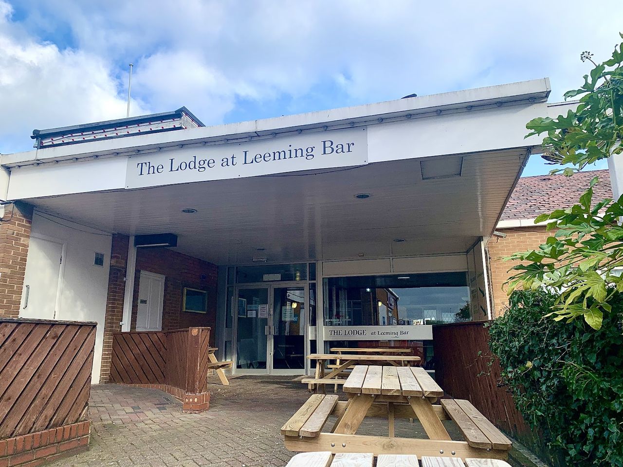 Lodge at Leeming Bar