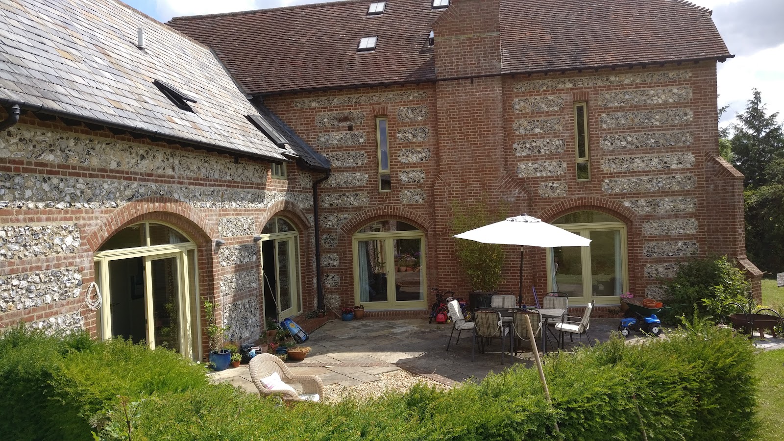 Lodge Farmhouse Bed & Breakfast