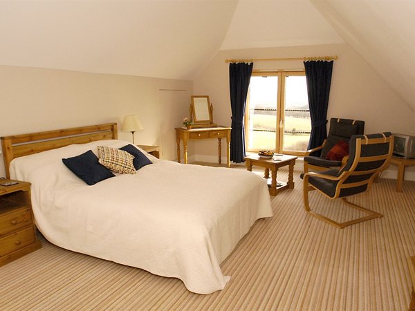 Lodge Farmhouse Bed & Breakfast