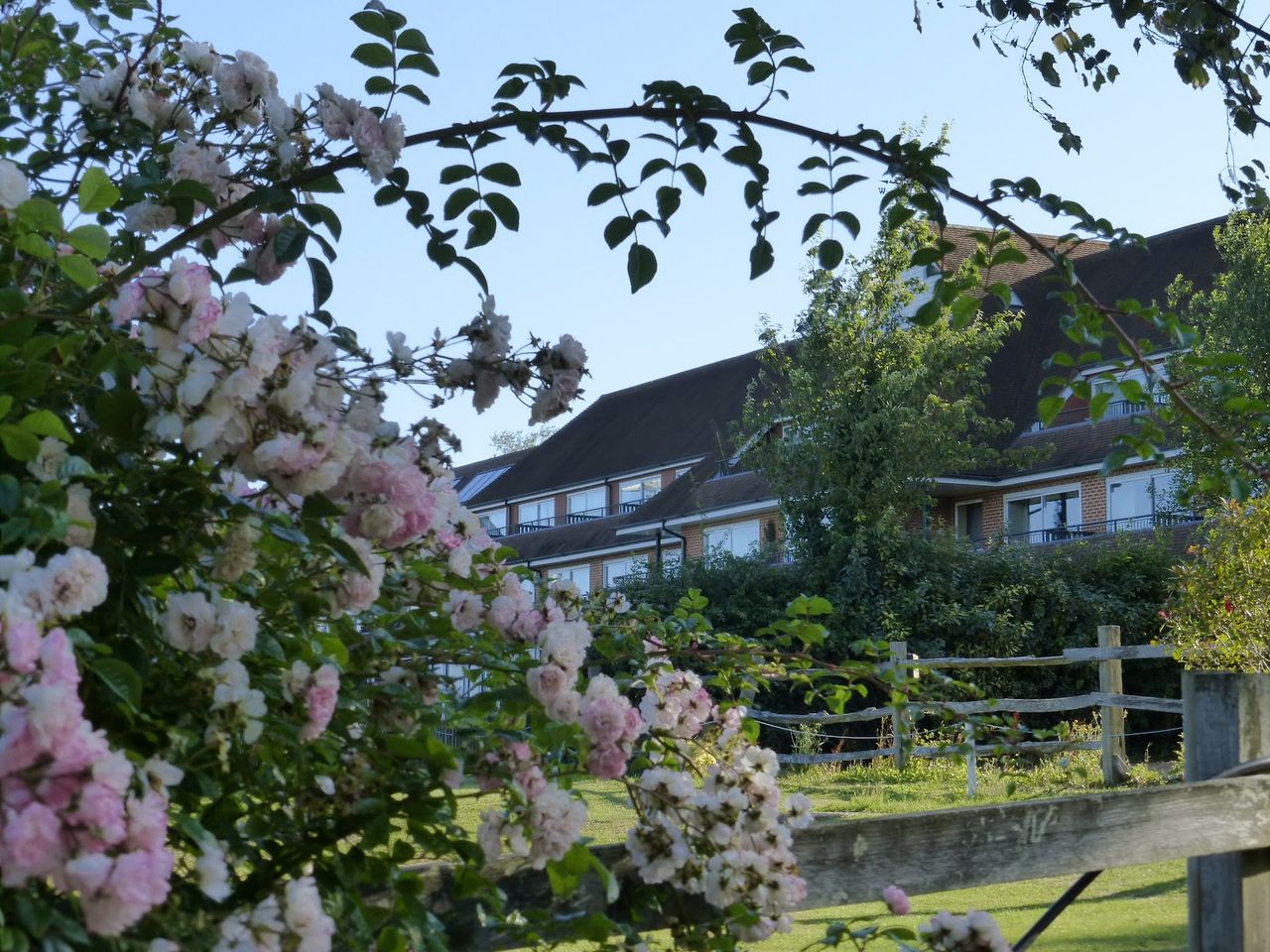 London Beach Country Hotel, Spa & Golf Club