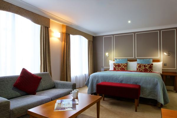 London Chigwell Prince Regent Hotel, BW Signature Collection