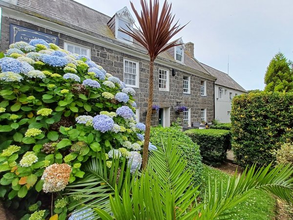 Longfrie Inn