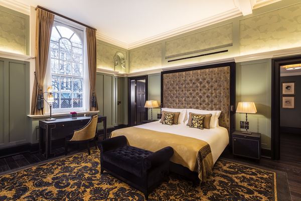 Loscar London