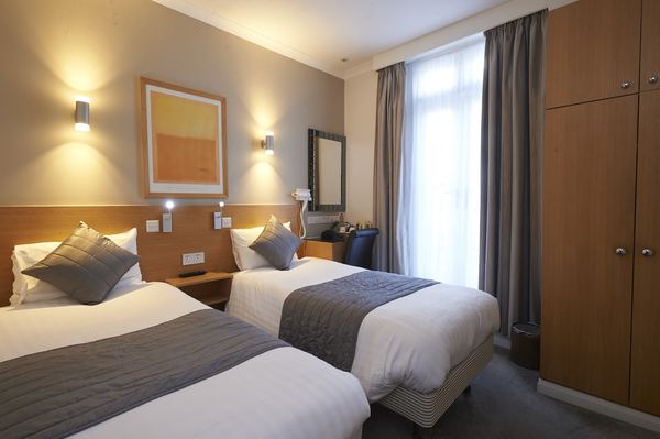 Luna-Simone Hotel