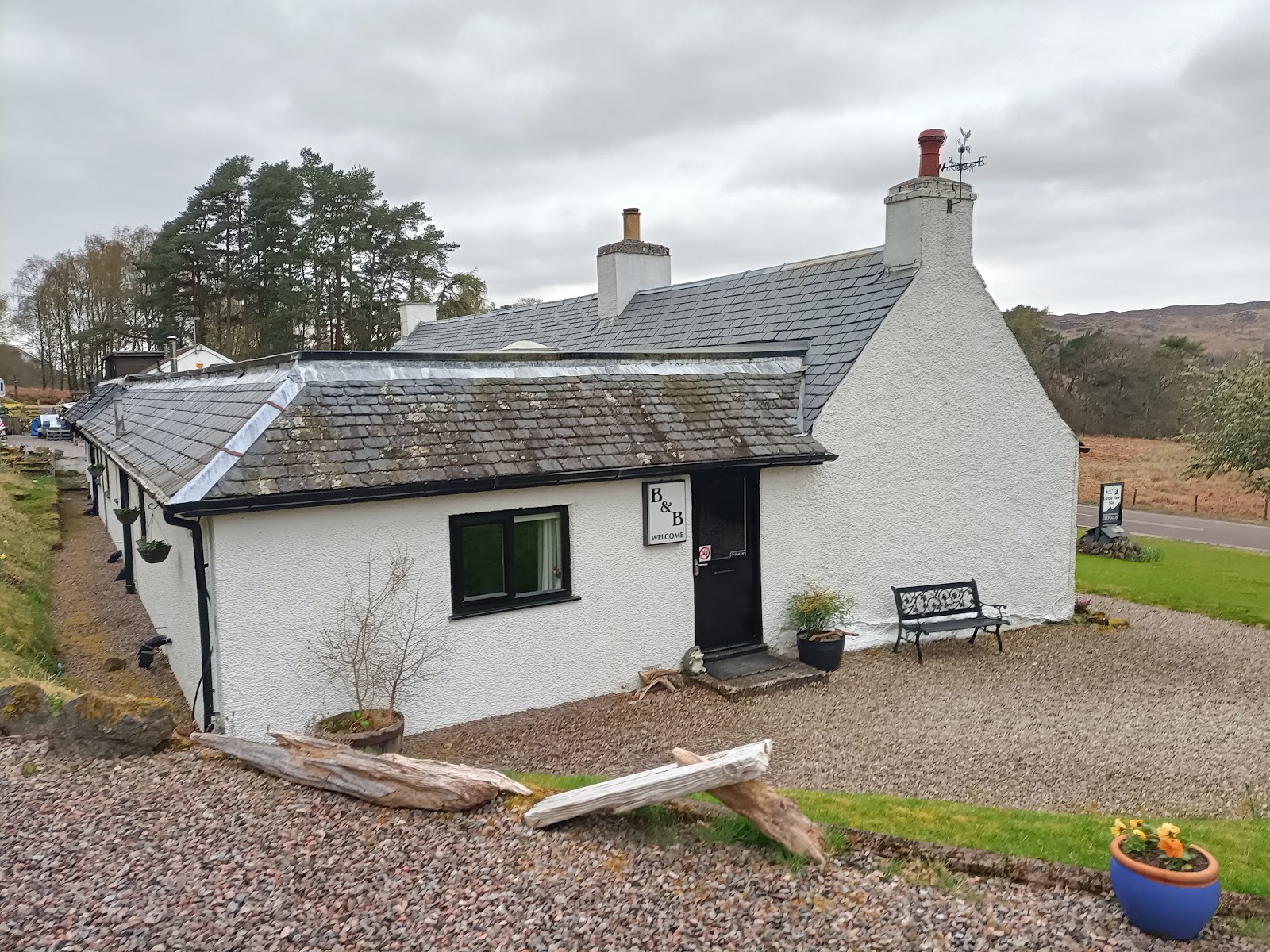 Lundie View B & B