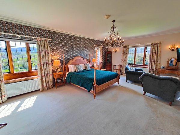 Luxury Bed And Breakfast at Bossington Hall