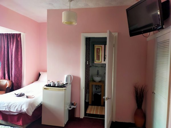 M and J Guest House
