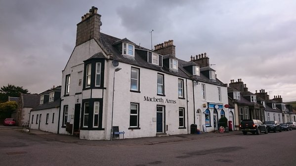 Macbeth Arms