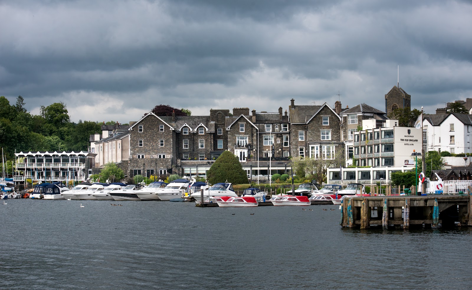 Macdonald Old England Hotel & Spa