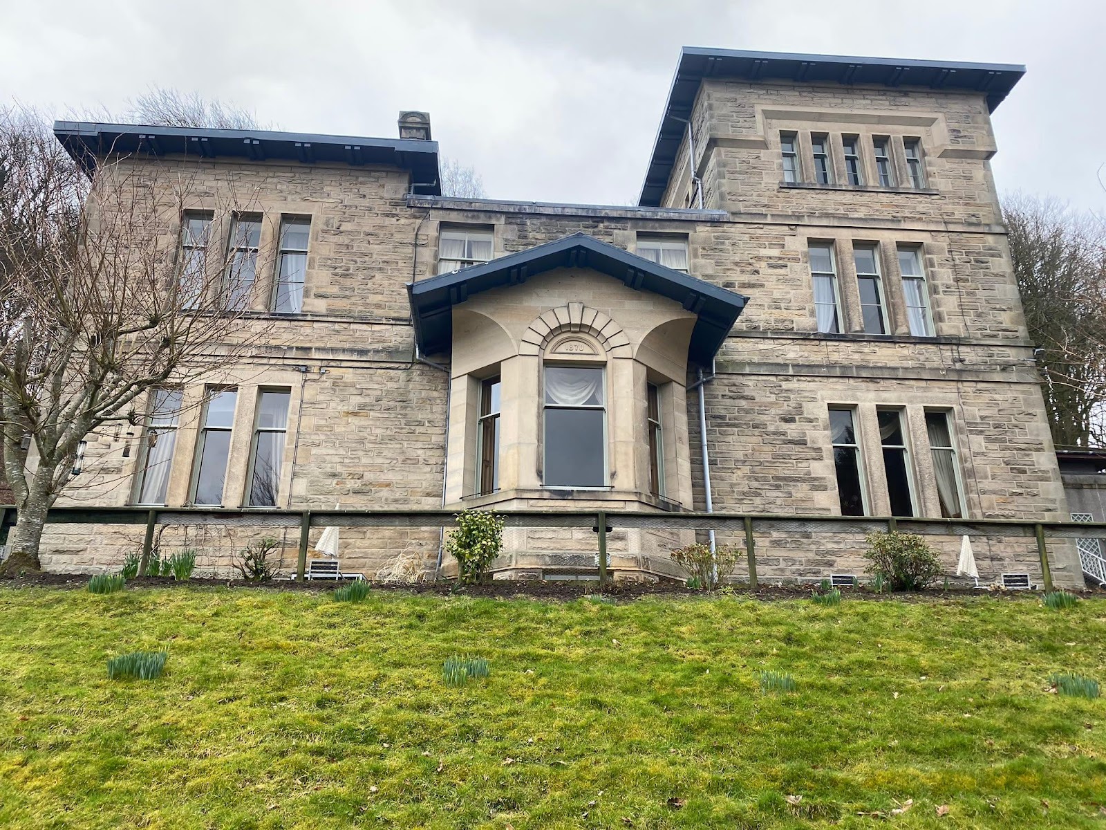Mansfield House Hotel