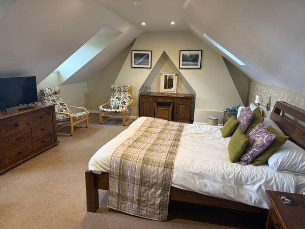 Marsham Arms Coaching Inn