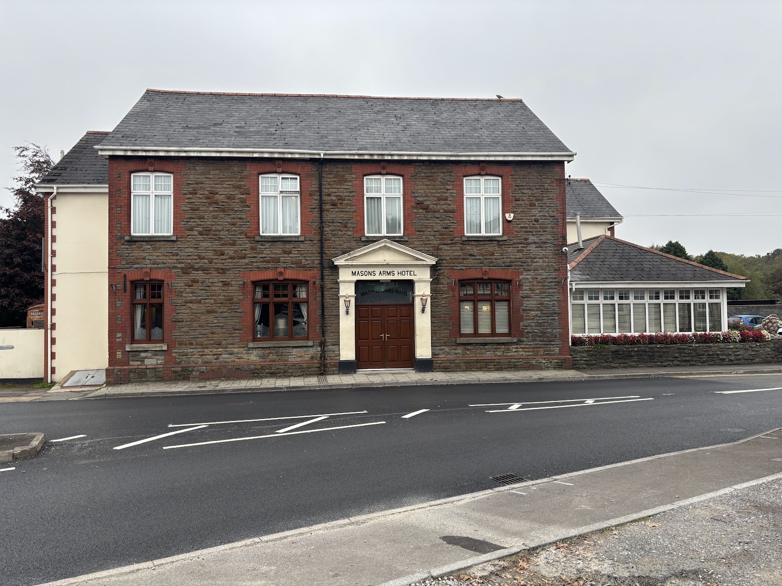 Masons Arms Hotel