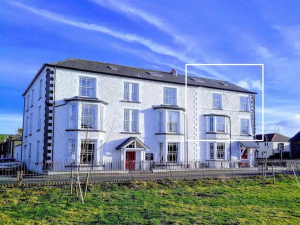 Meadowsweet Hotel