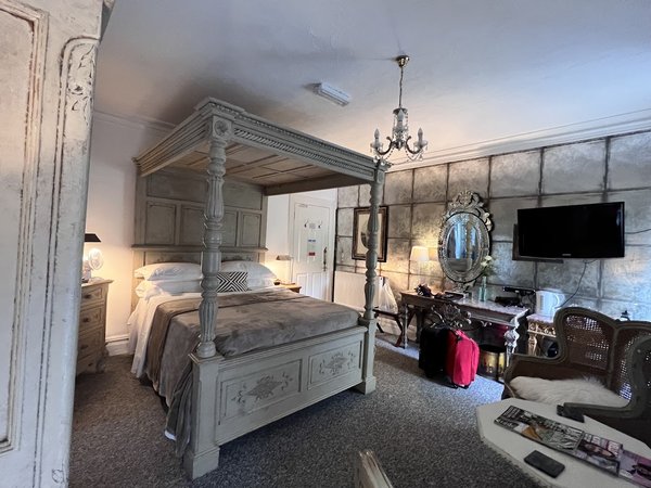 Meifod Country House Hotel