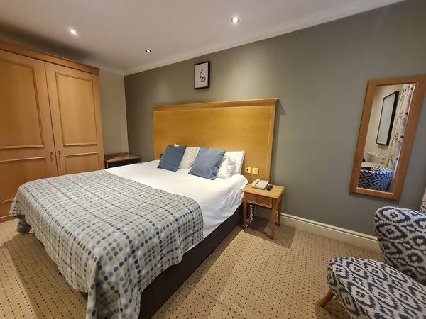 Mercure Gloucester Bowden Hall Hotel