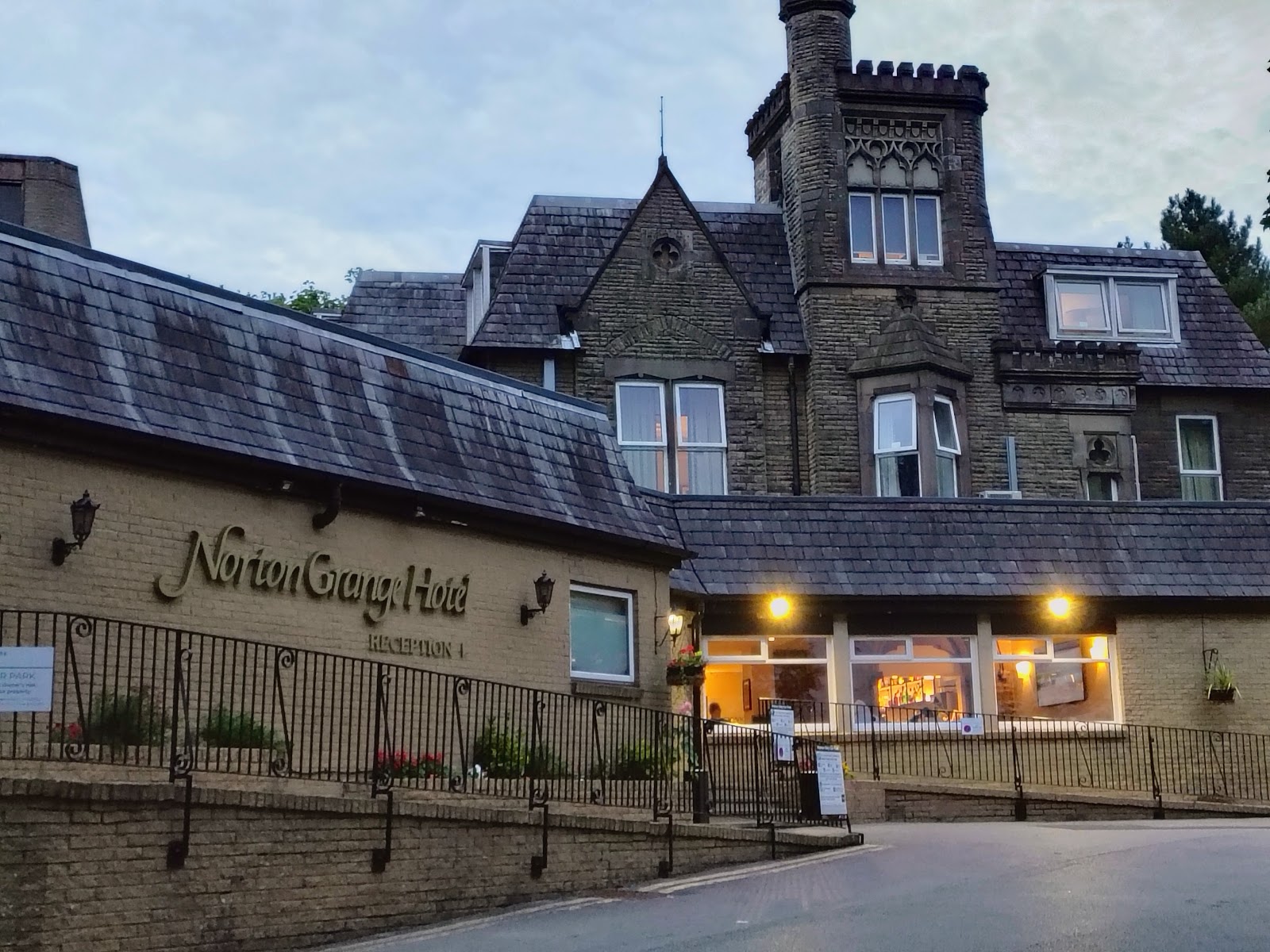 Mercure Manchester Norton Grange Hotel and Spa
