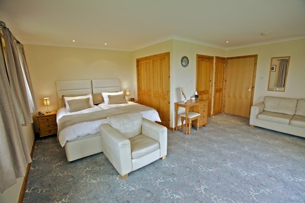 Merkister Hotel
