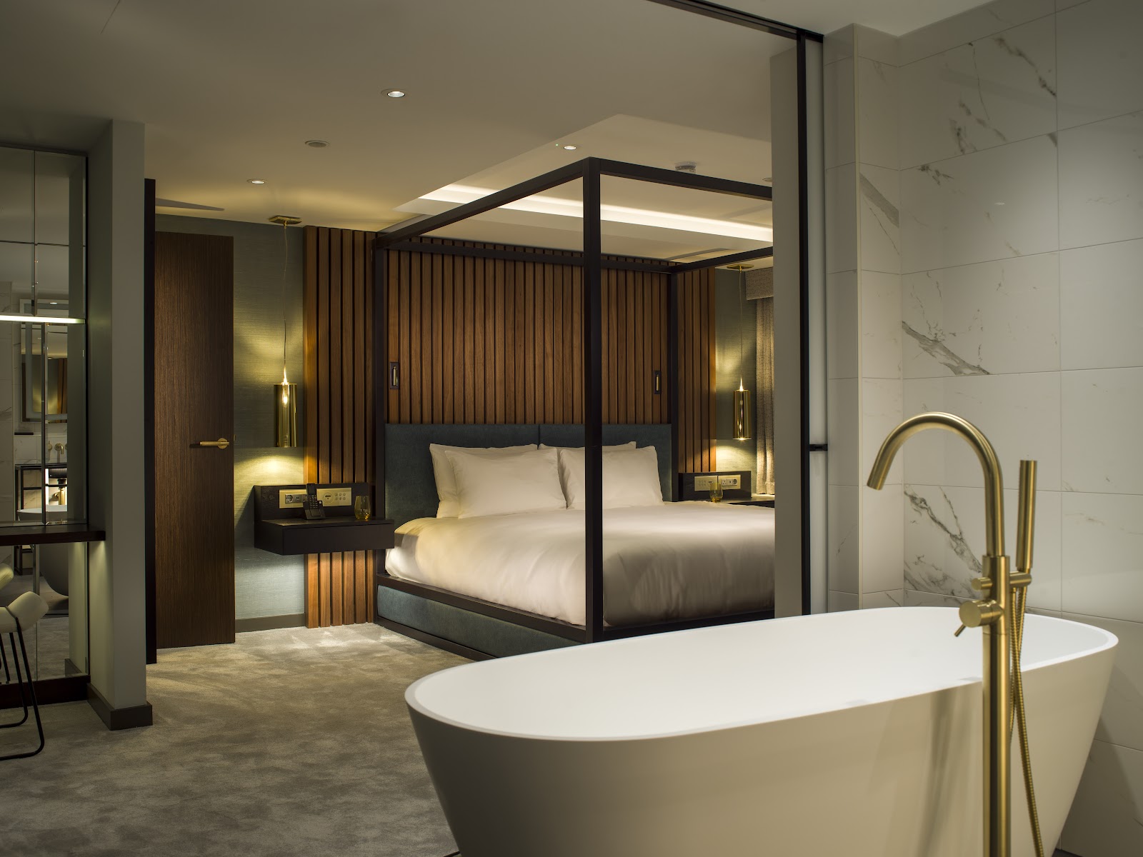 Middle Eight - Preferred Hotels and Resorts