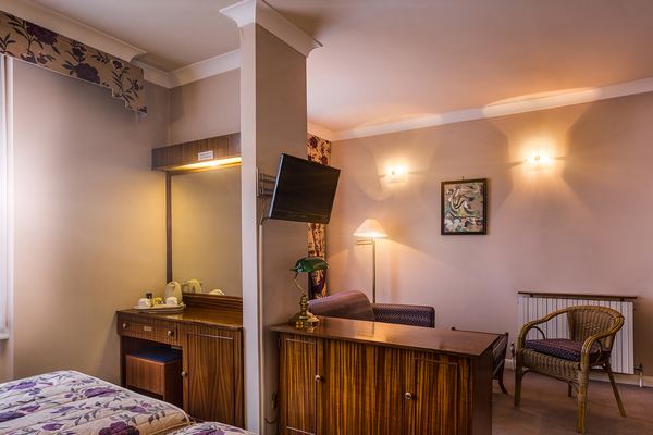 Mitre House Hotel