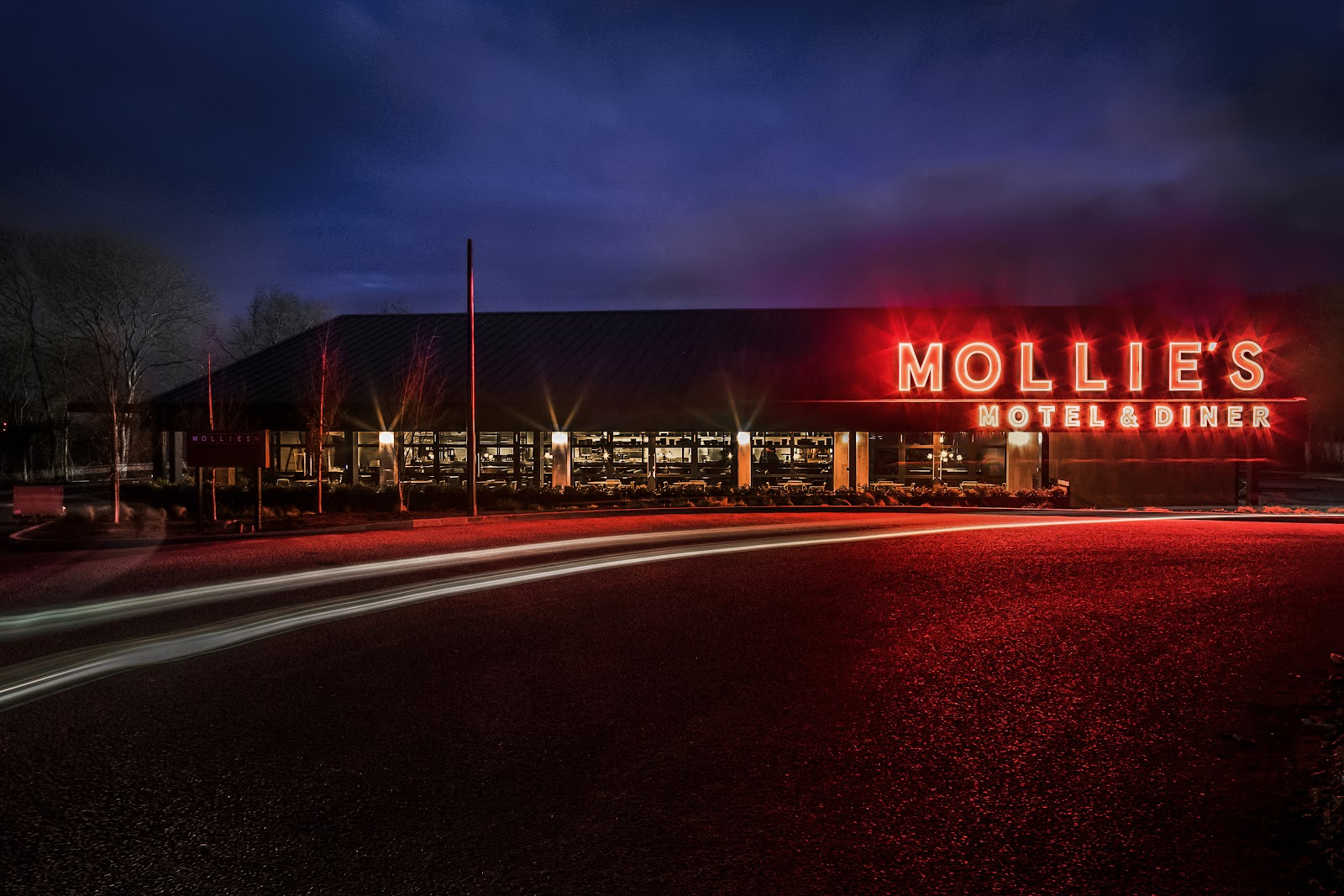 Mollies Motel