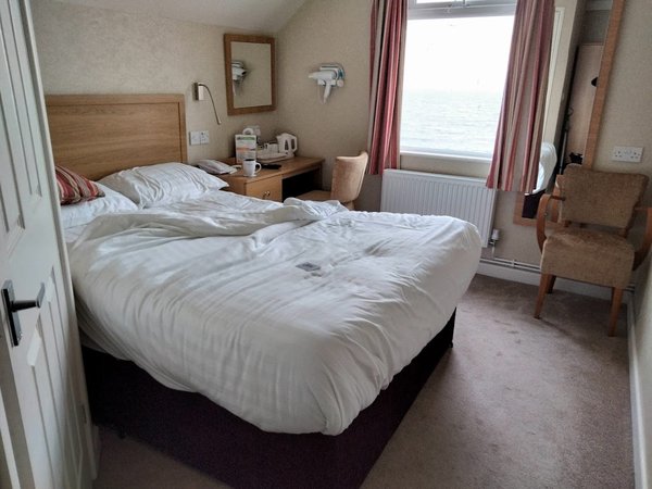 Monarch Hotel