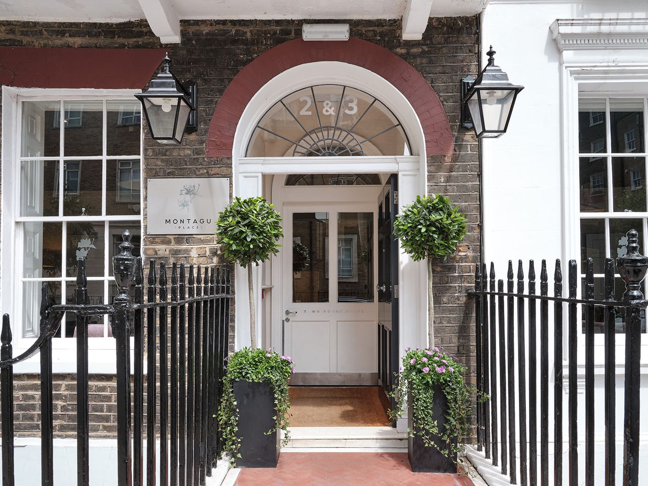 Montagu Place Hotel