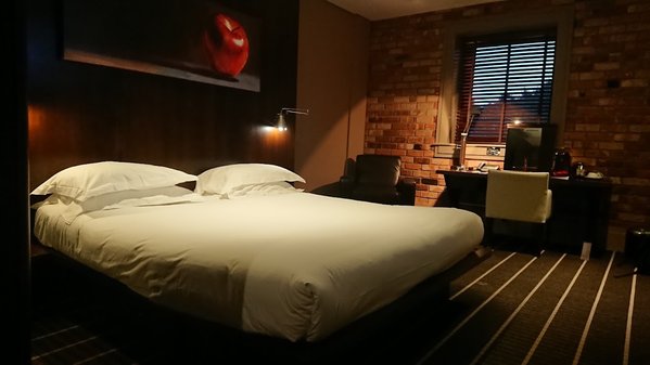 mour Hotel