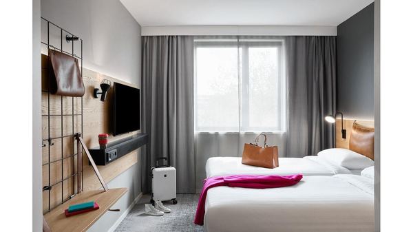 Moxy Bristol