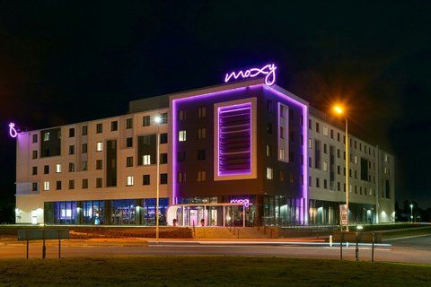 Moxy Edinburgh Airport
