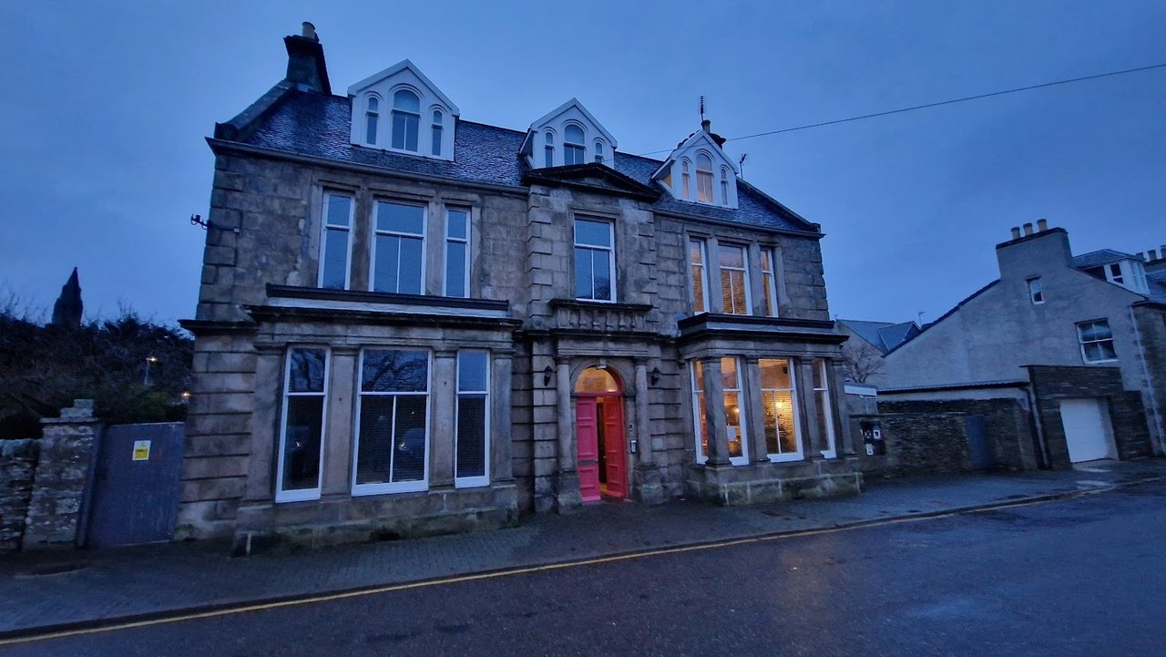 Murray House
