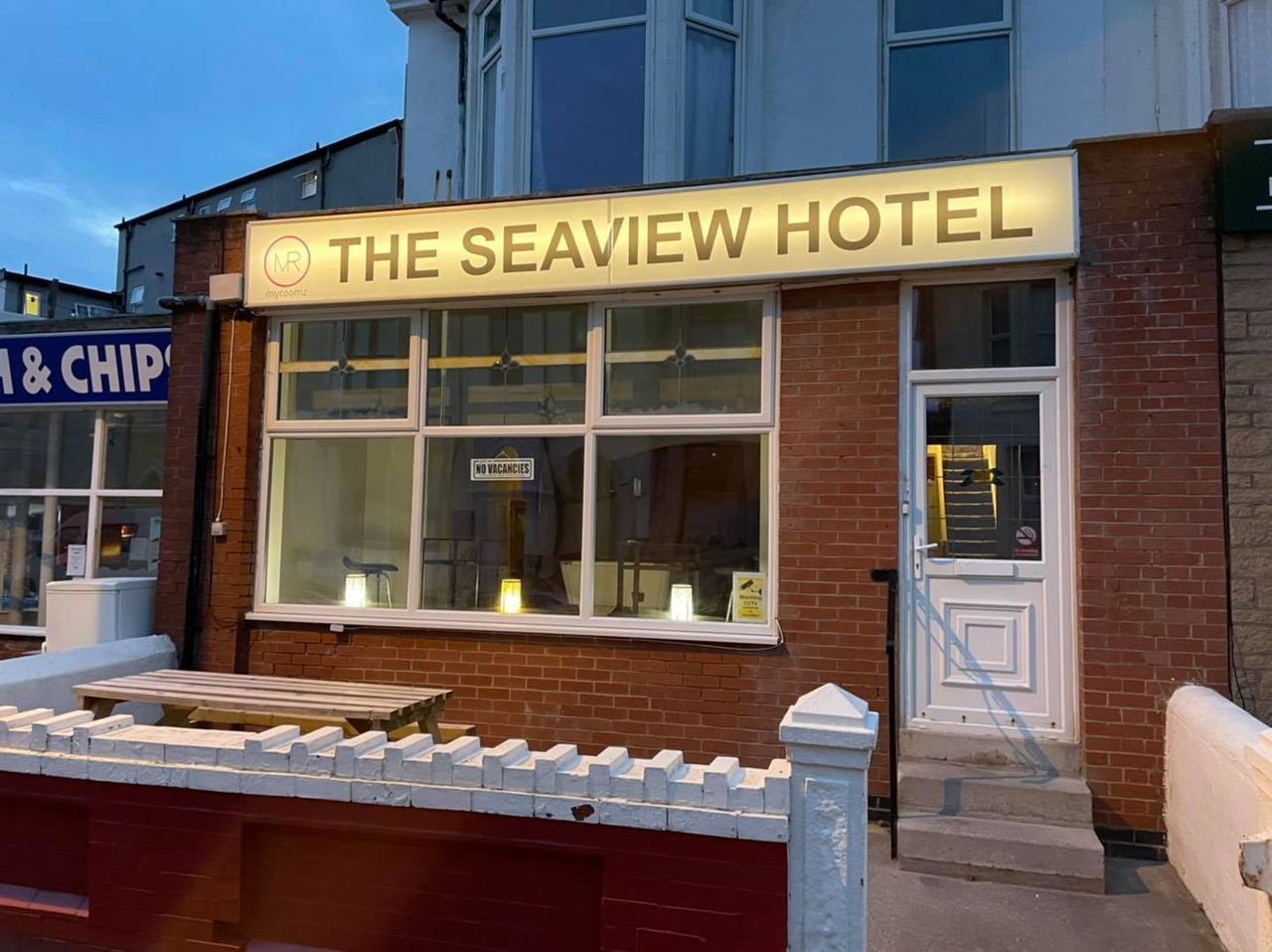 My Roomz Seaview Hotel