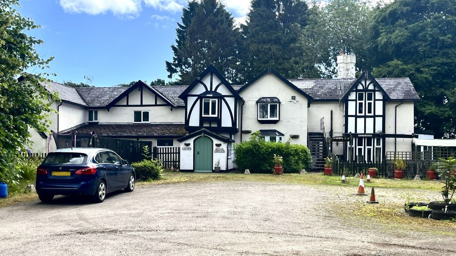 Nettleton Country House