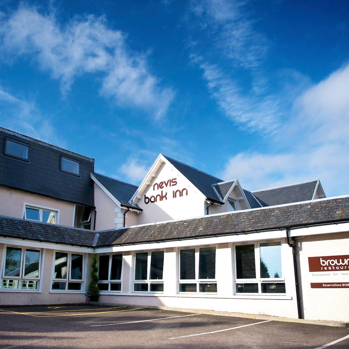 Nevis Bank Inn