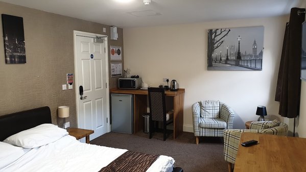 New County Hotel by RoomsBooked