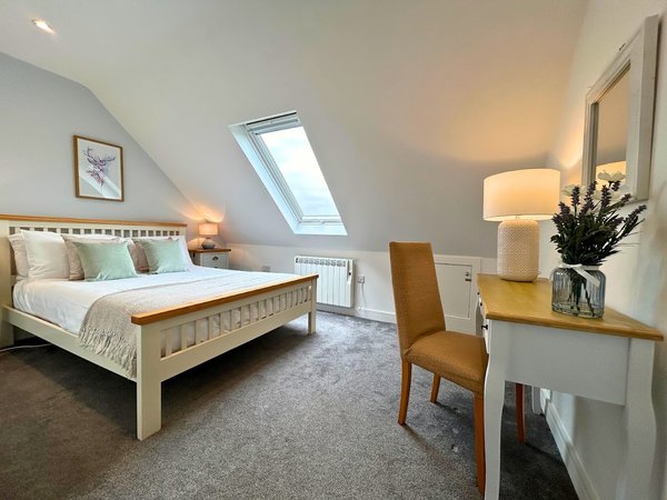 New Forest Lodge