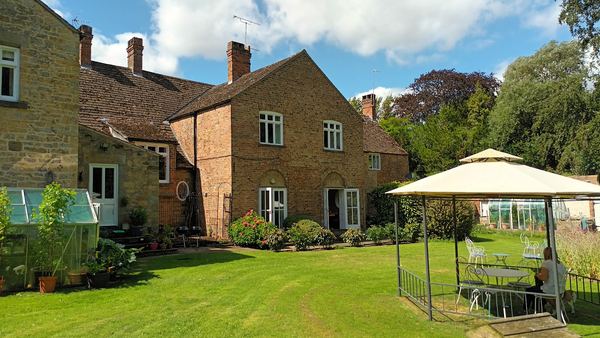 Newburgh House