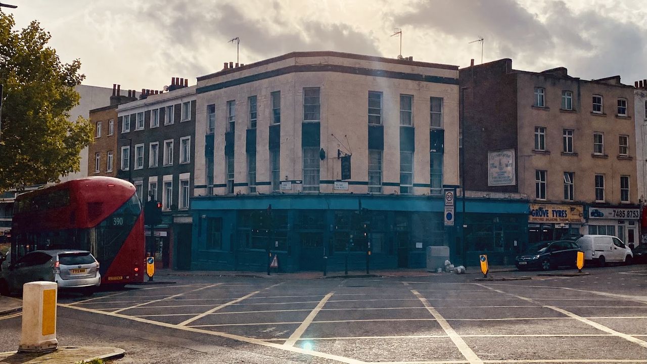 Newmarket Ale House - Hotel and Restaurant