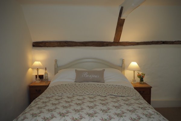 Nightingale Cottage Bed and Breakfast