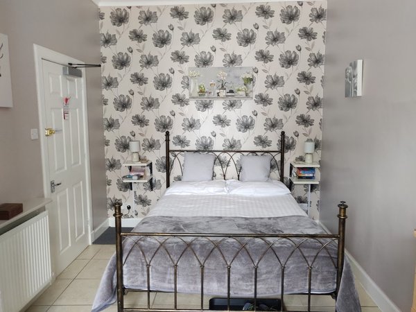 No 29 Well Street B & B