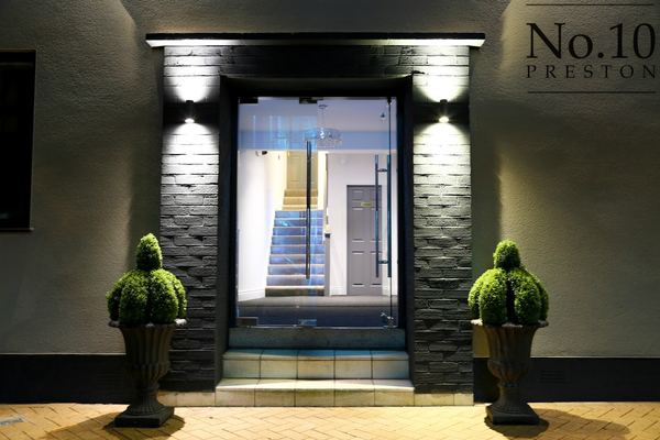 No10 Preston