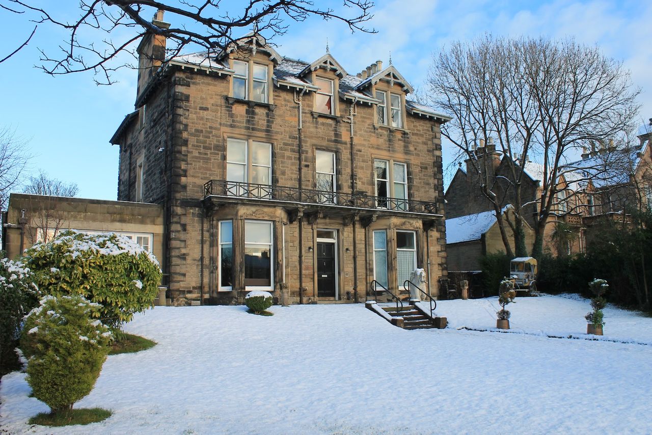 No6 West Coates