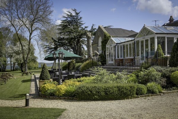 Normanton Park Hotel, BW Signature Collection