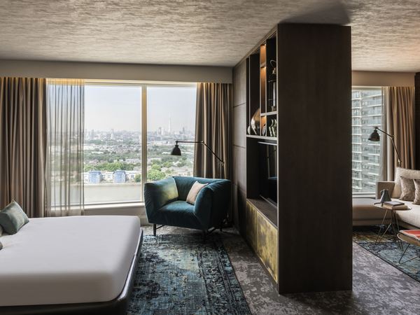 Novotel London Canary Wharf