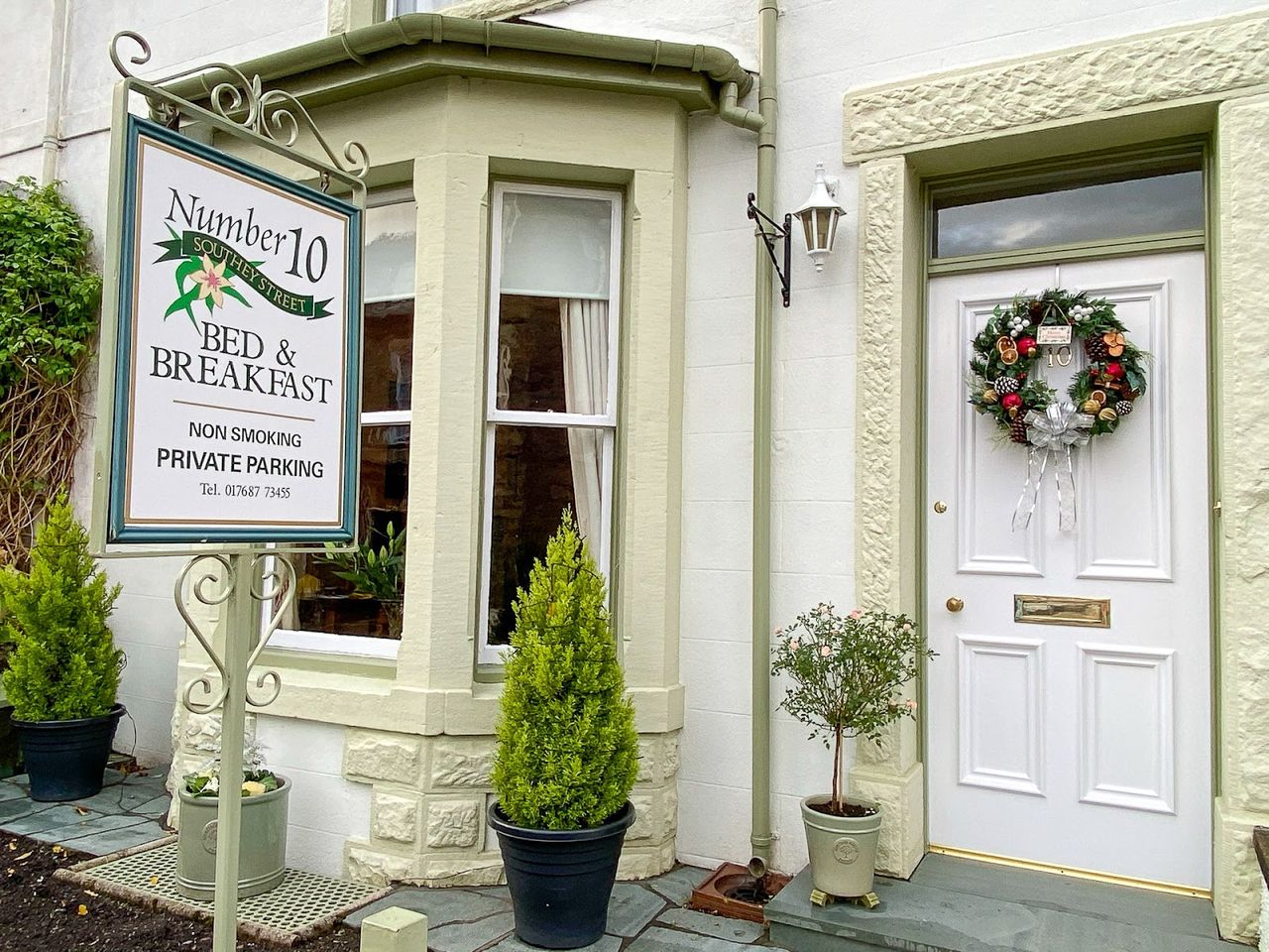 Number 10 Bed & Breakfast