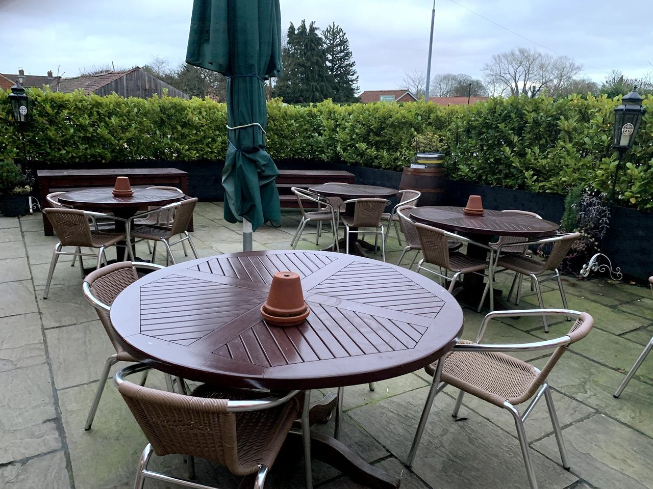 Oak Tree Inn