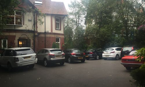 Oakfield Lodge Guest House Stockport
