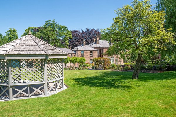 Oakhill Hotel